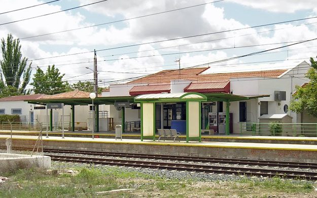 estacion tren villacanas