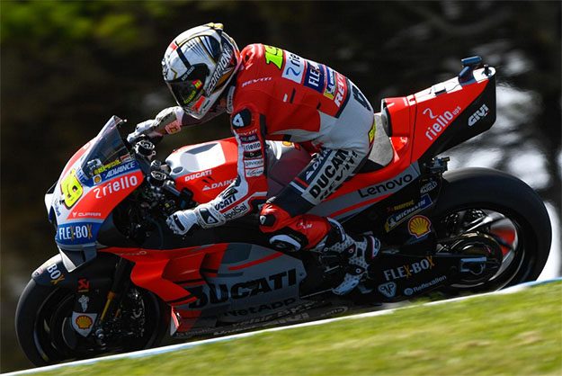 Le ha costado, pero en la Q1 Bautista pudo sacar rendimiento a la Ducati oficial de Jorge Lorenzo.