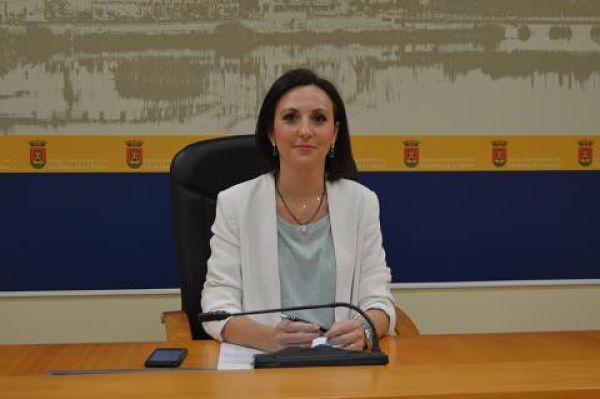 María Rodríguez durante la rueda de prensa.