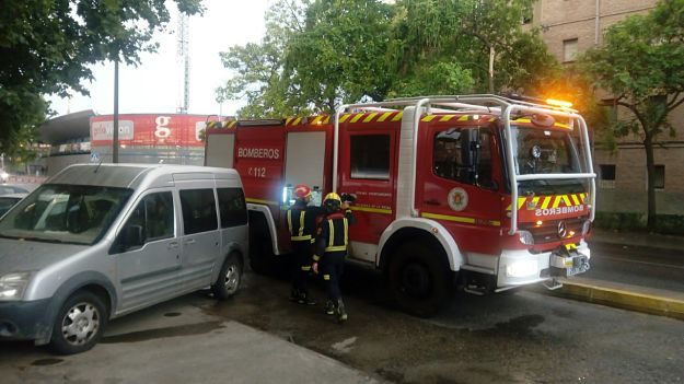 Los bomberos de Talavera han acudido a la zona afectada.