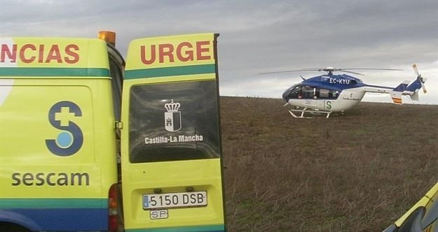 Hasta el lugar se ha desplazado un helicóptero medicalizado.