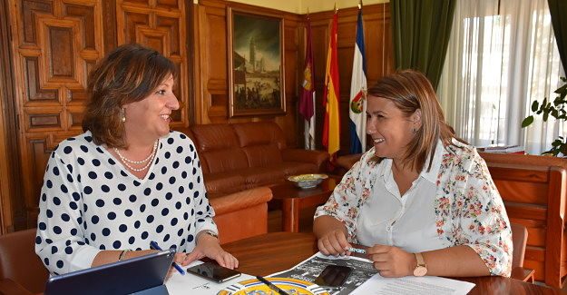 Patricia Franco y Tita García.