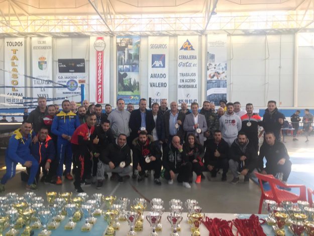 El Kick Boxing triunfa en Talavera la Nueva.